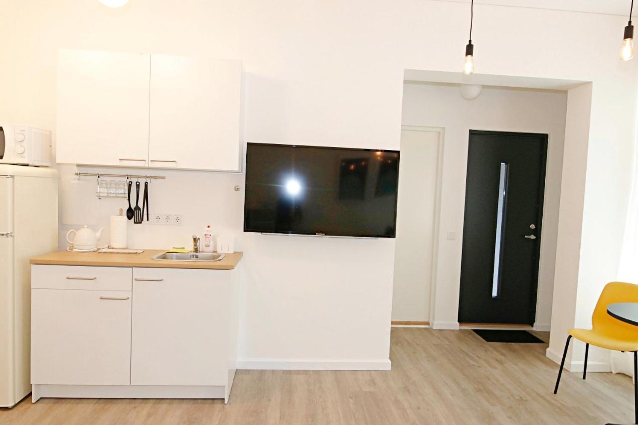 Minimalist Studio Old Town Apartments By Hostlovers Kaunas Ngoại thất bức ảnh