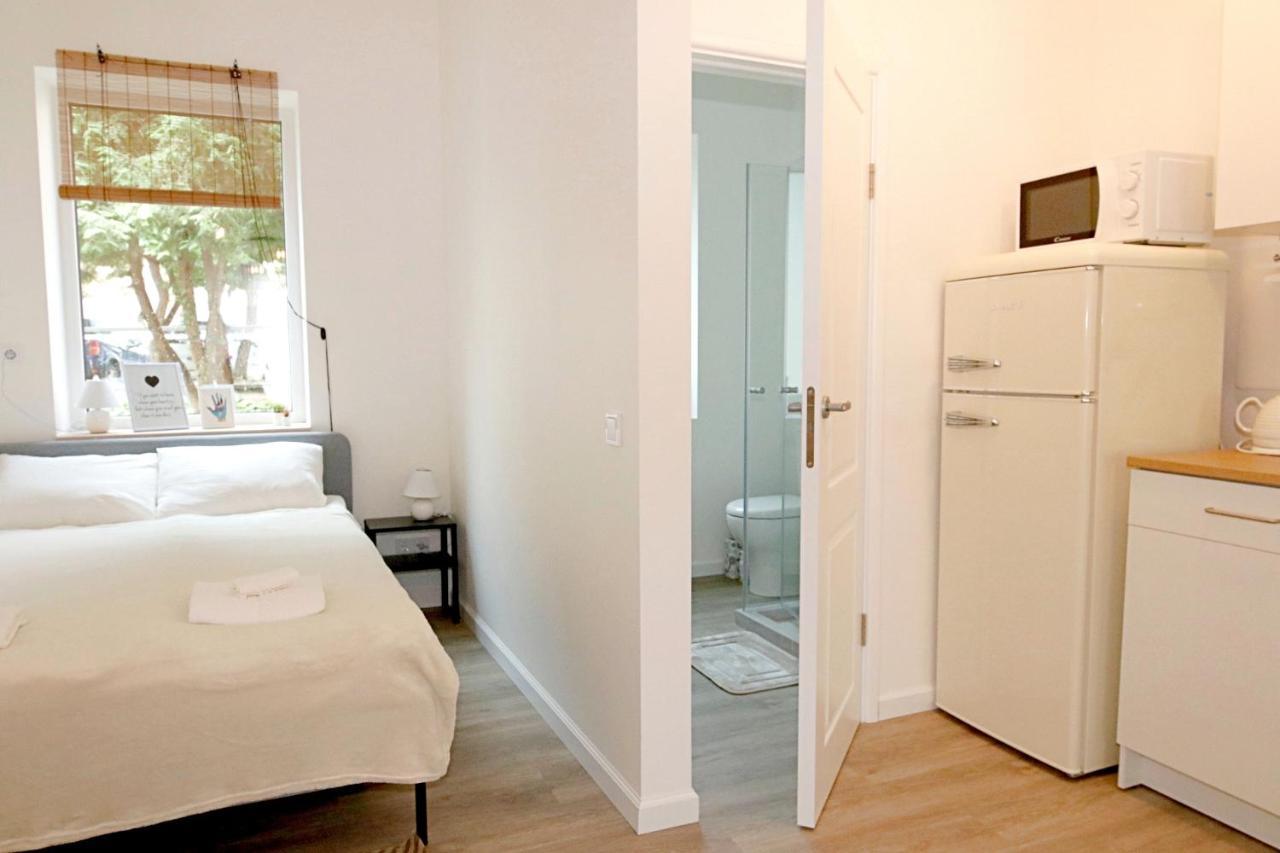 Minimalist Studio Old Town Apartments By Hostlovers Kaunas Ngoại thất bức ảnh
