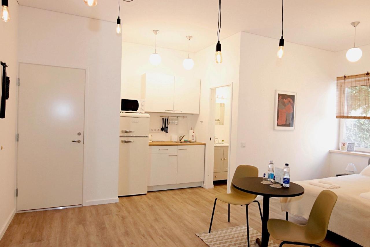 Minimalist Studio Old Town Apartments By Hostlovers Kaunas Ngoại thất bức ảnh