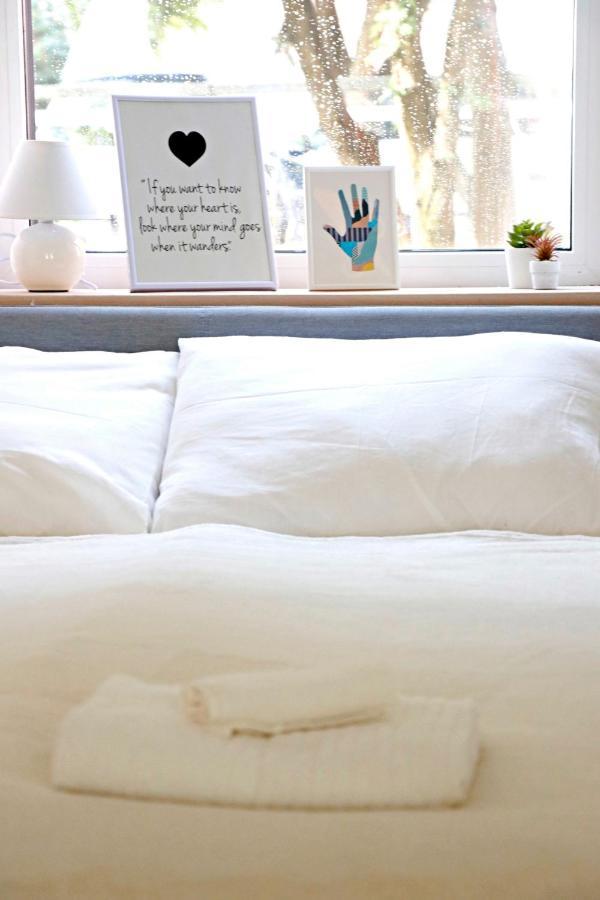 Minimalist Studio Old Town Apartments By Hostlovers Kaunas Ngoại thất bức ảnh